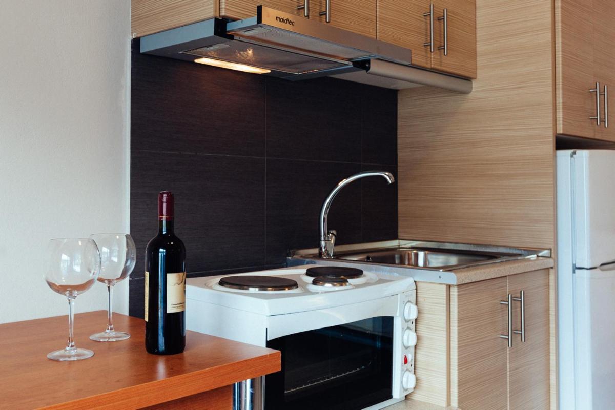 Apanema Apartments Вивари Экстерьер фото