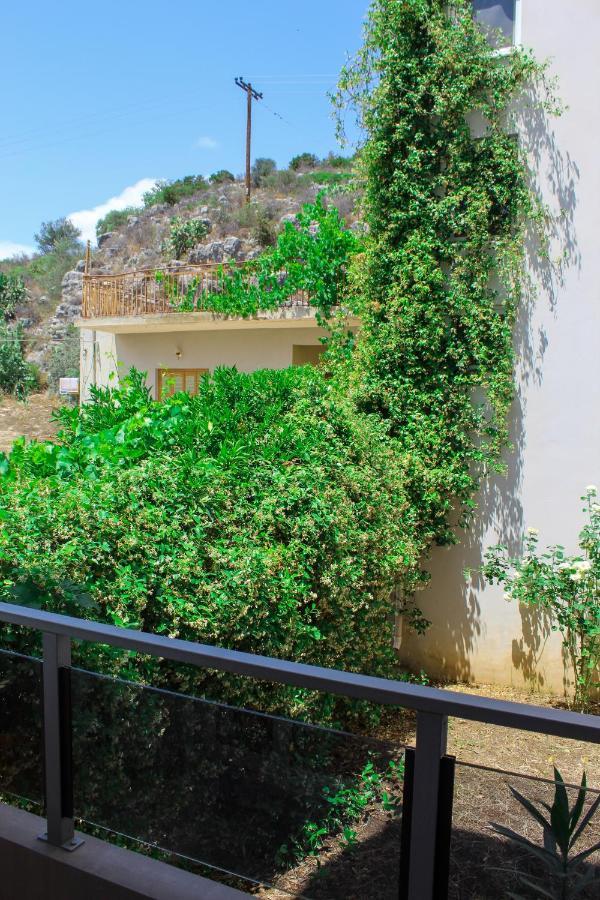 Apanema Apartments Вивари Экстерьер фото
